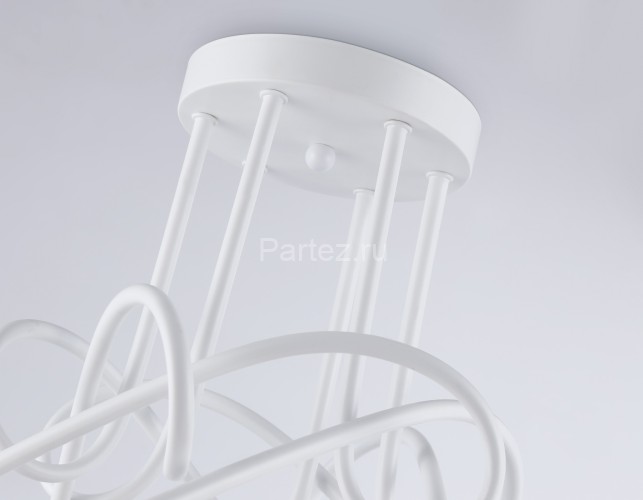 Потолочная люстра Ambrella TR80417