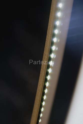 Зеркало Azario Monaco-GOLD d770 бесконтактный сенсор, золотая рамка (LED-00002766)