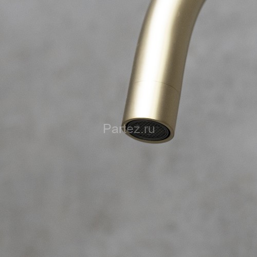 Смеситель Lemark Expert LM5079LGN для кухни с поворотным изливом