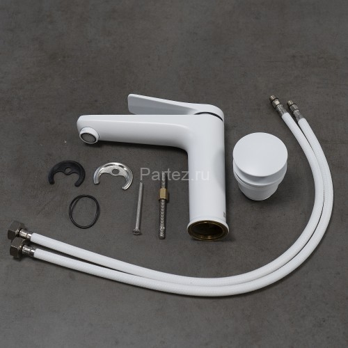 Смеситель Lemark Bronx LM3737MW для раковины монолитный