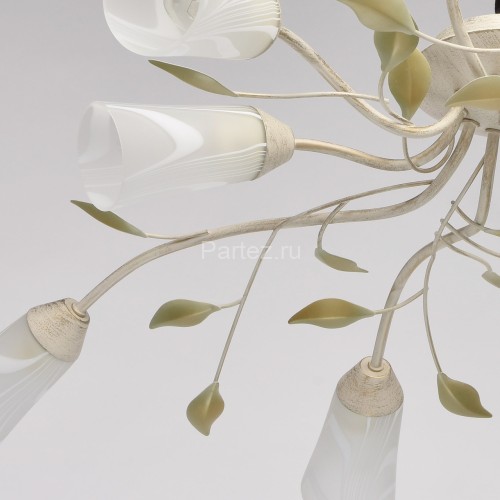 Потолочная люстра MW-Light 242015510